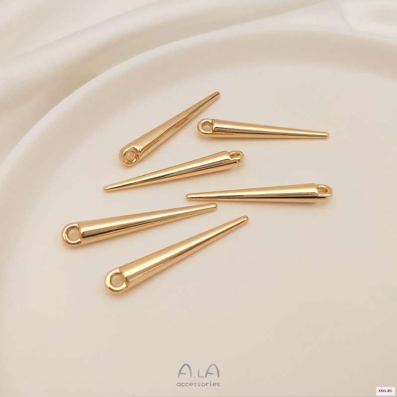 14k золотое покрытие никогда не выцветает со сверхдолгой перец колышек конические заклепки кулон ручной
