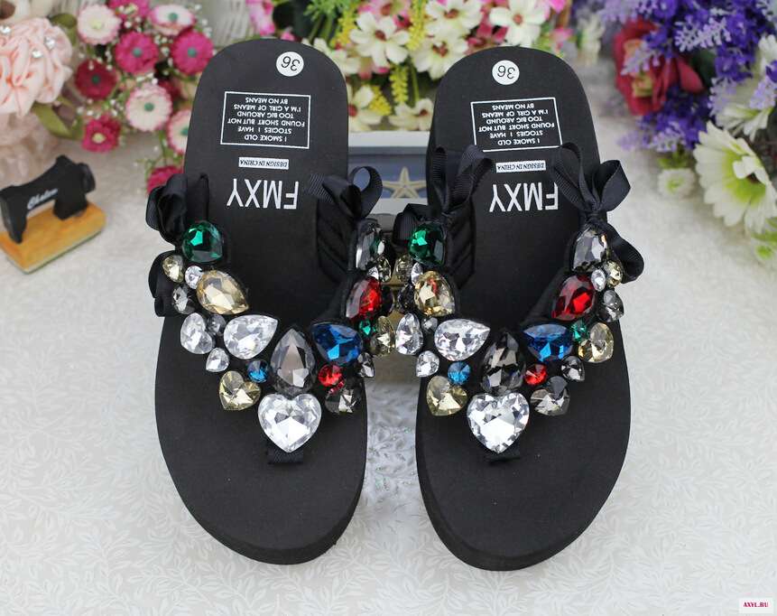 2019 Summer New Luxury Crystal Slippers Bow Womens Cheap Black Platform High Heels Comfortable Flip Flops Shoes Discount57