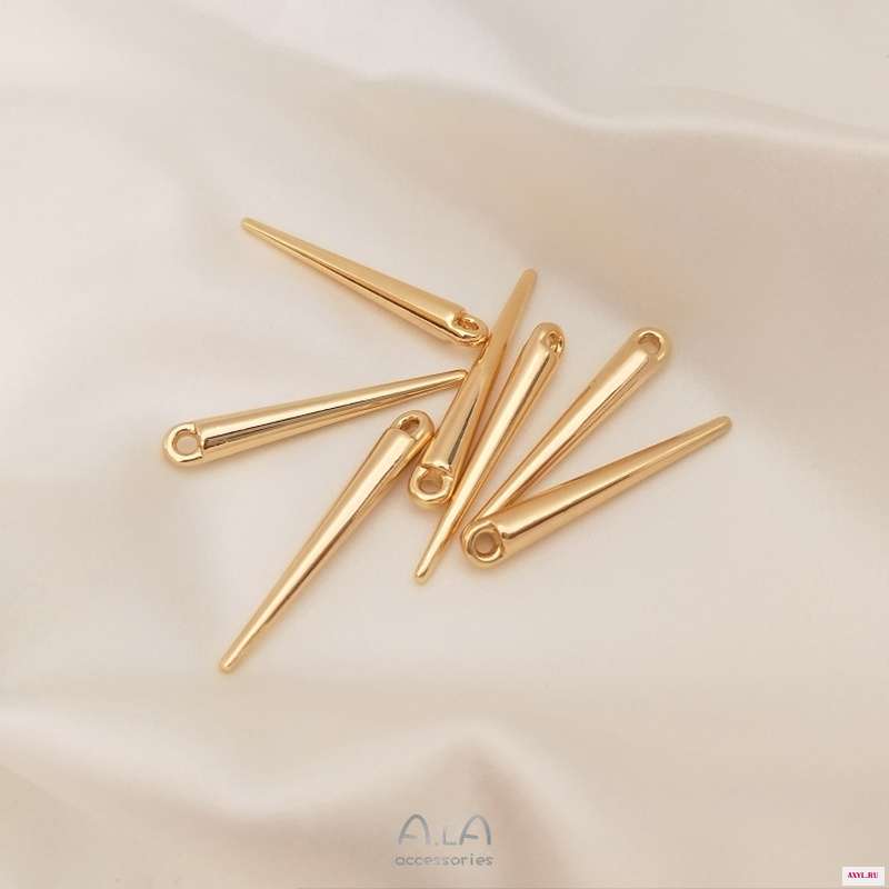 14k золотое покрытие никогда не выцветает со сверхдолгой перец колышек конические заклепки кулон ручной