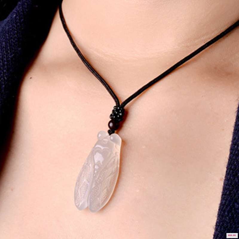 Оптовая продажа белых подвесок с натуральным кристаллом ожерелье Цикада подвеской в подарок для женщин